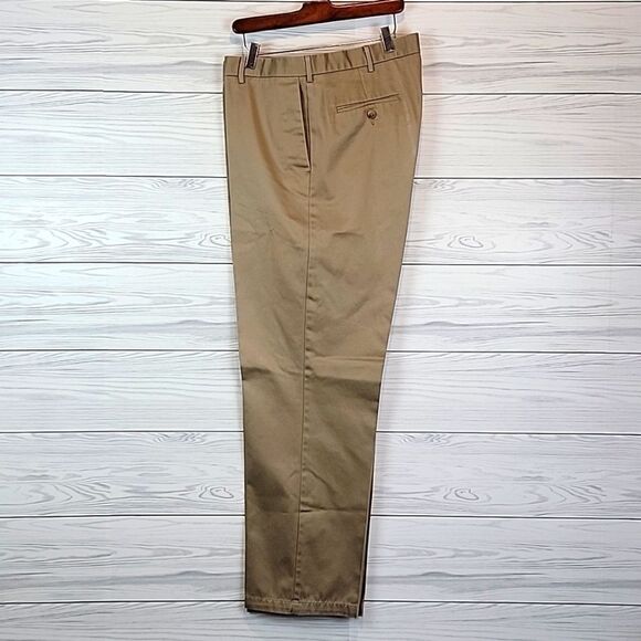 Dockers original classic fit chinos in tan Men's Size 40X34 - Picture 1 of 16